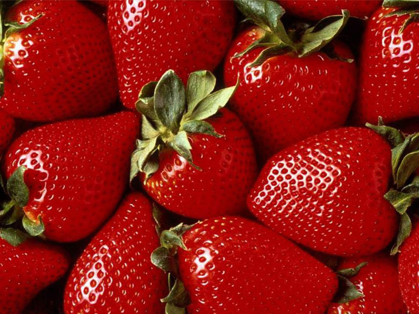 Strawberry Wallpaper