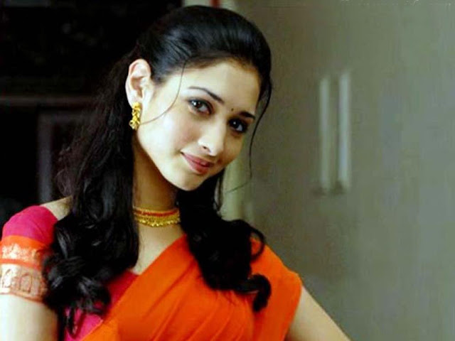 Wallpaper Actress In HD Hot Bollywood