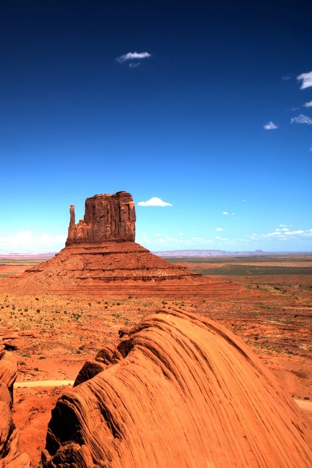 Red Monument Valley iPhone HD Wallpaper