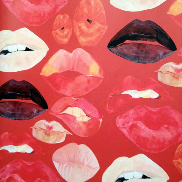 Voutsa Wallpaper Lips Red