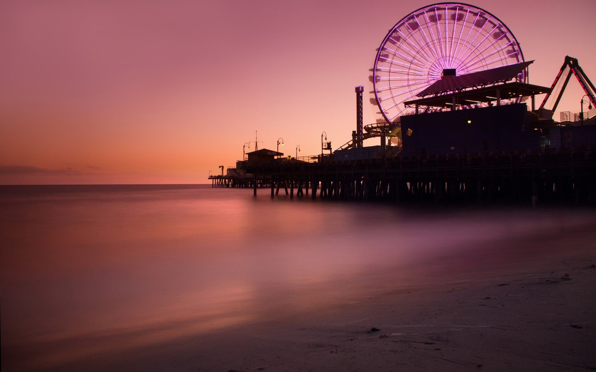 Santa Monica Pier Photos Download The BEST Free Santa Monica Pier Stock  Photos  HD Images