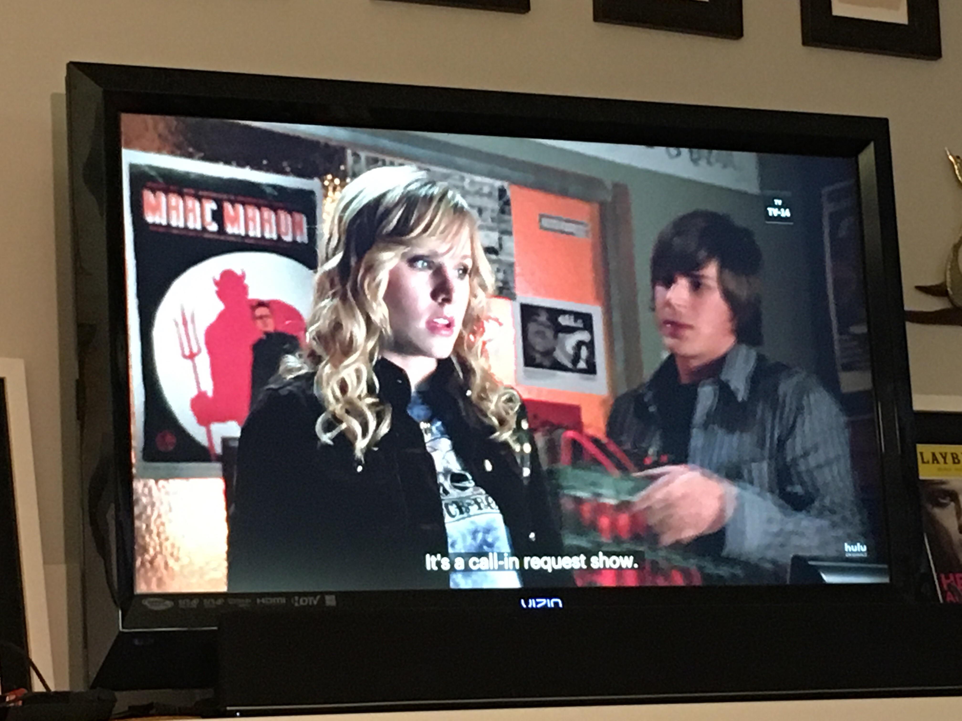 Piz Bash Chris Lowell On Veronica Mars With A Marc Maron Poster In