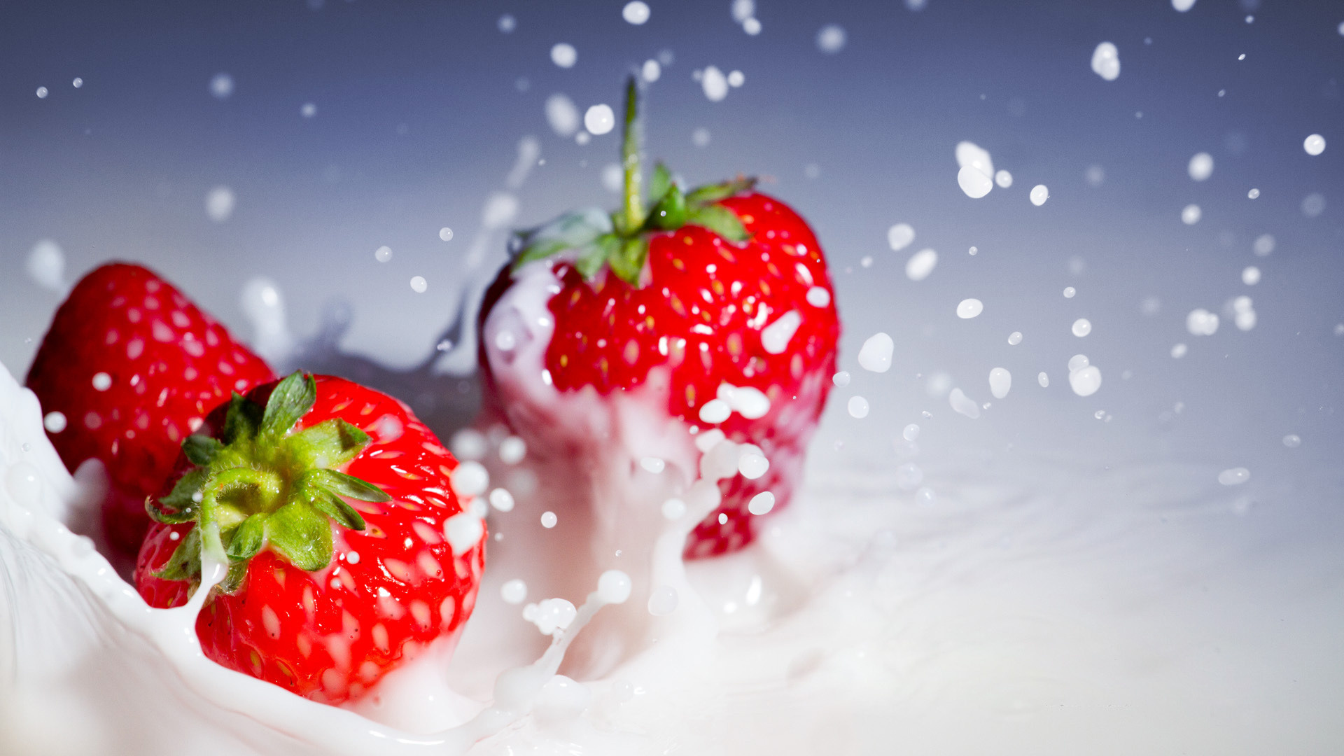 Wallpaper Food Strawberry Berry Drops Splash Milk Desktop