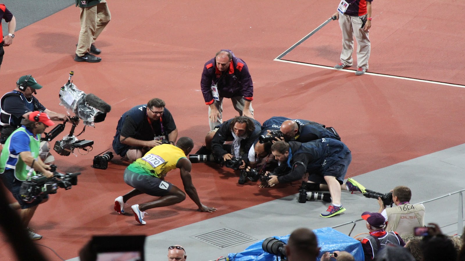 Usain Bolt 100m Olimpiyat Rekoru Londra Rooteto
