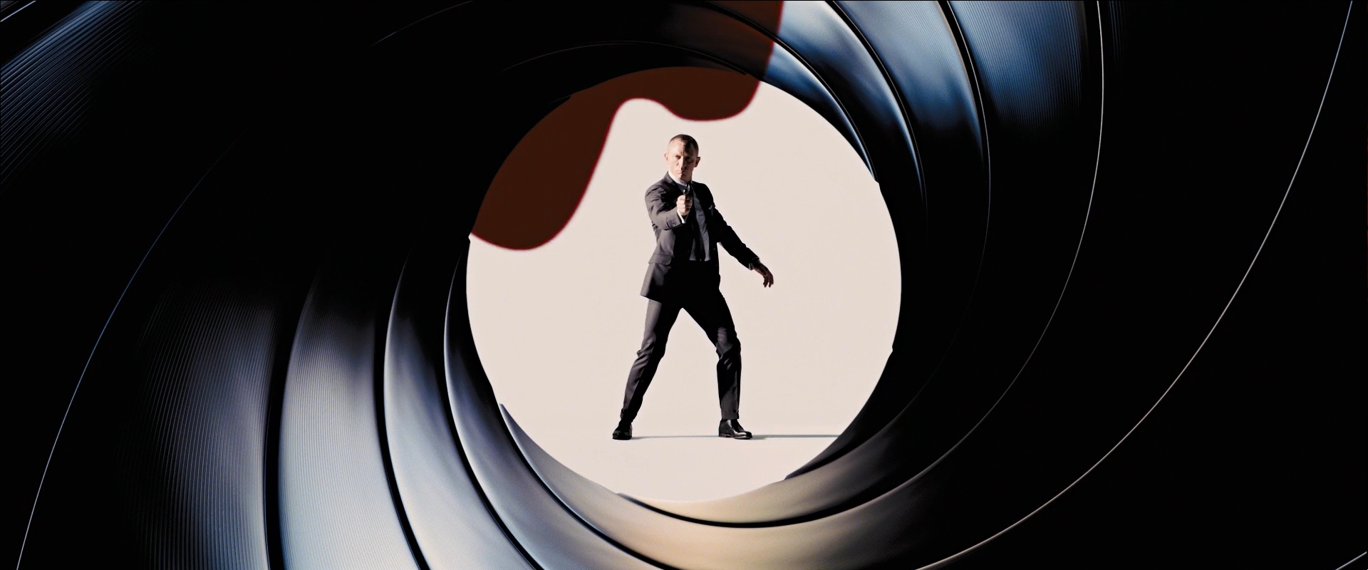 james bond gun barrel wallpaper skyfall