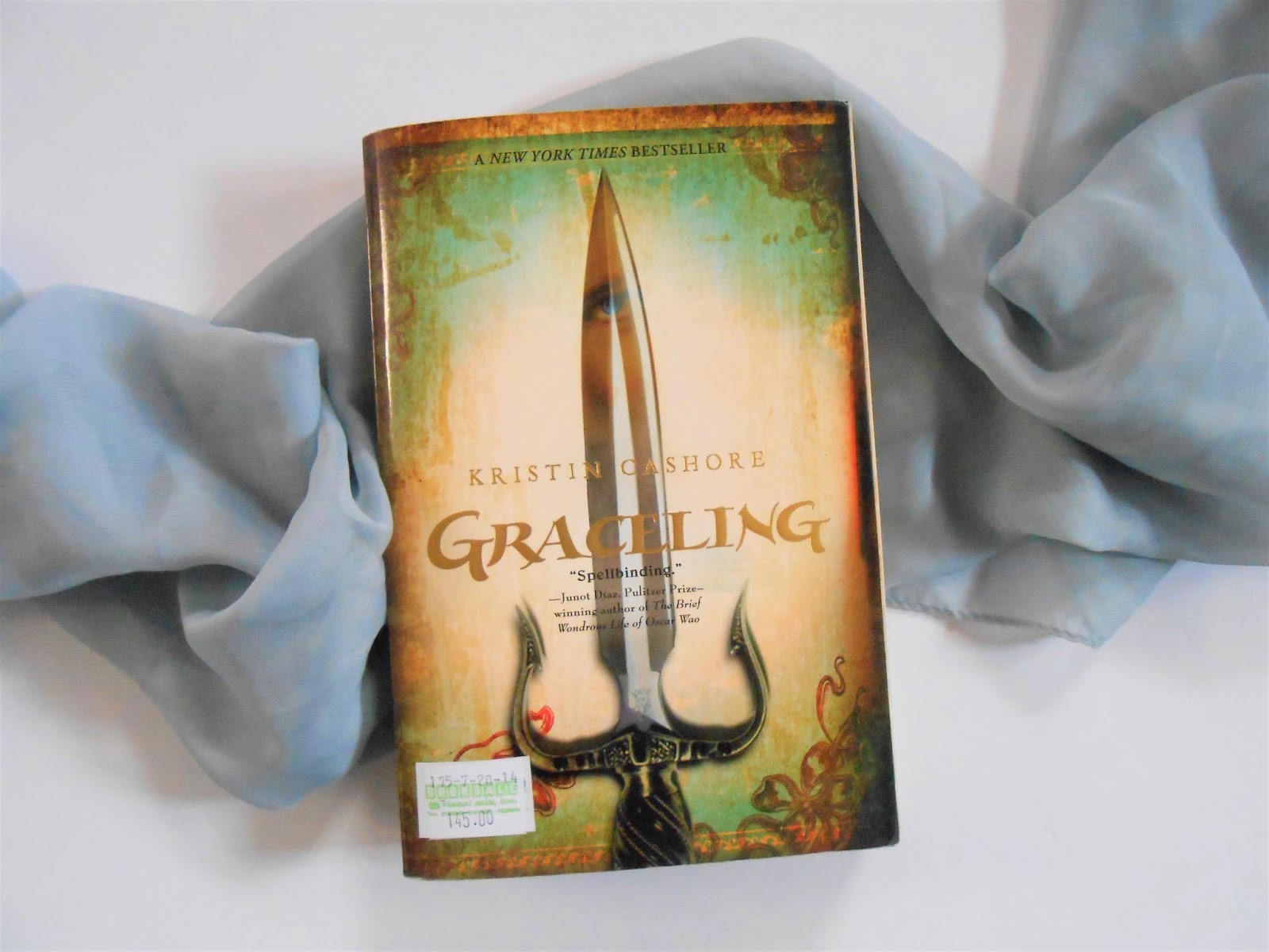Graceling By Kristin Cashore Book Re