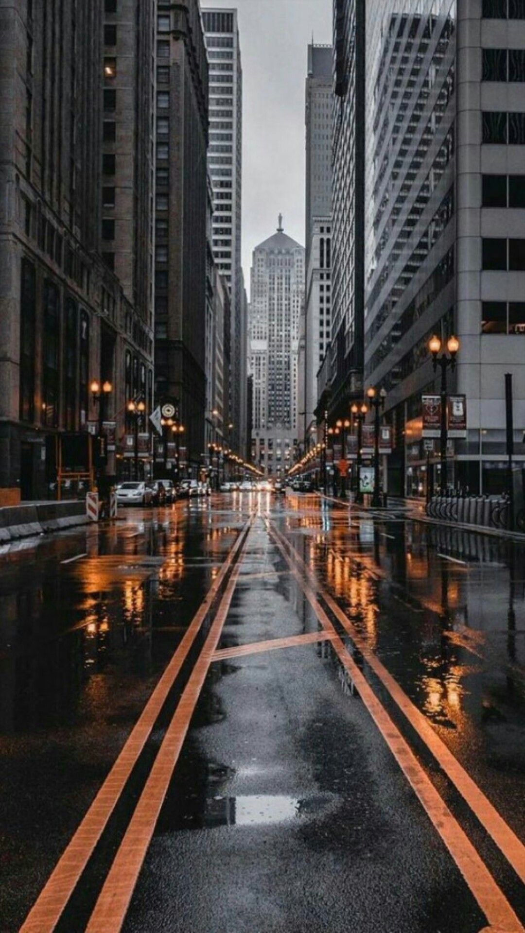 Vertical City Wallpaper