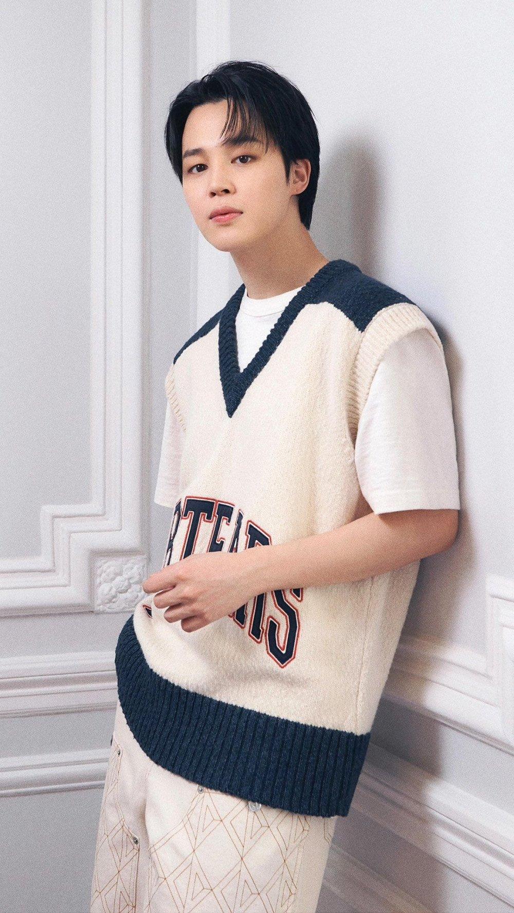 BTSs Jimin dons charming Dior knitwear in new pictorial images