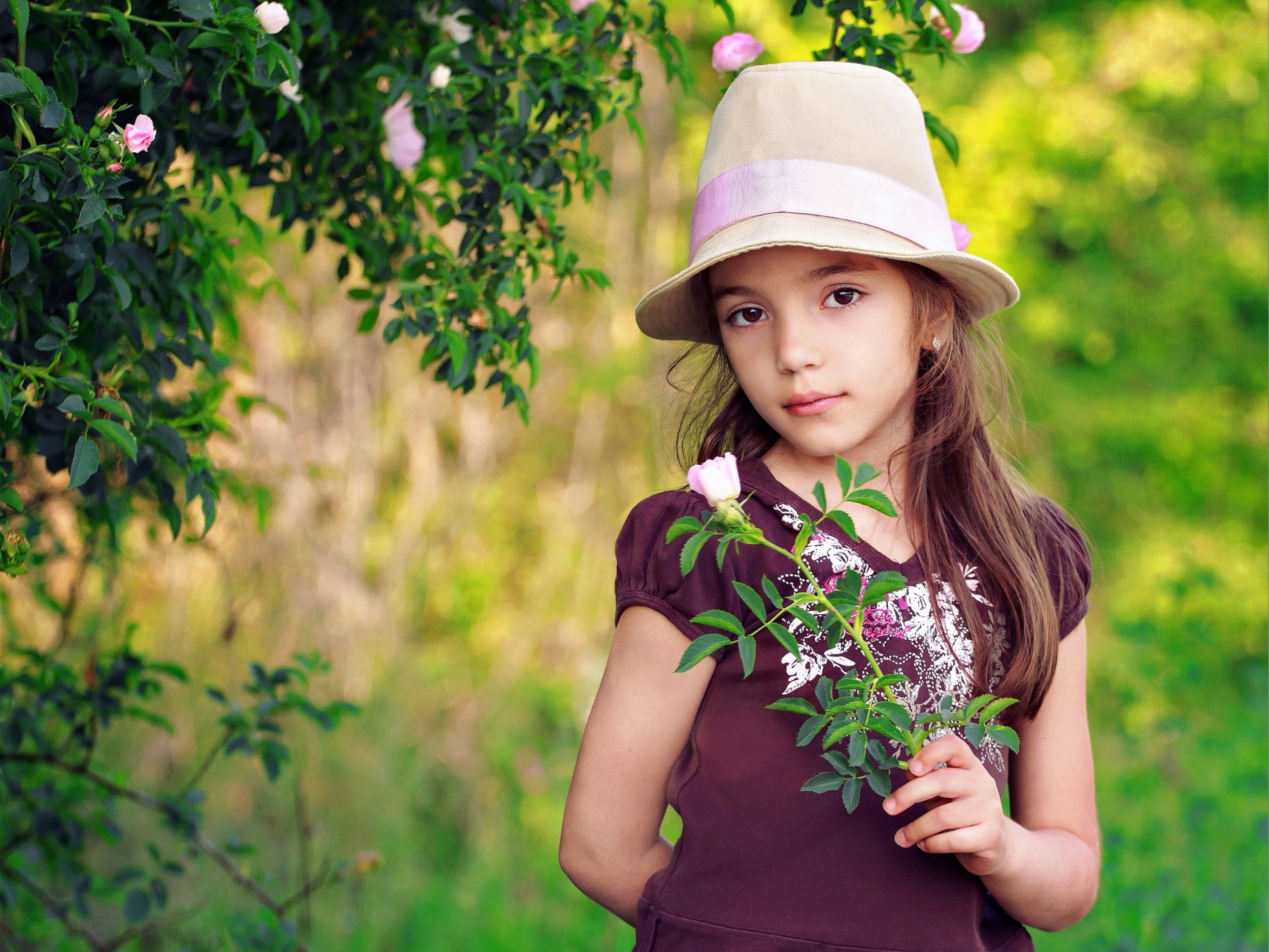 Cute Baby Girl Picture Wallpaper