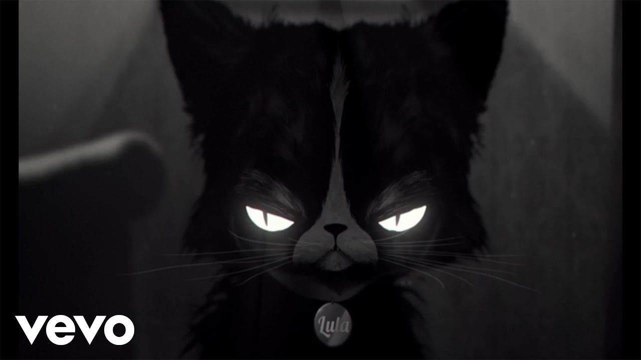 Cazzette She Wants Me Dead Vs Aronchupa Official