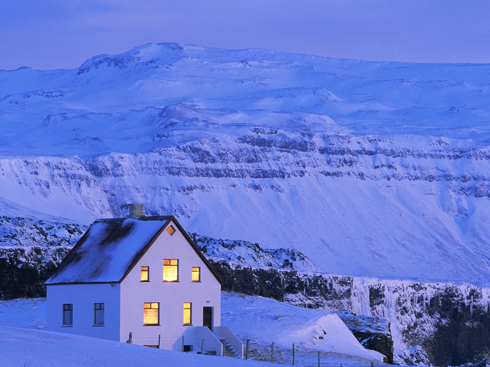 Winter Cozy Mountain Home