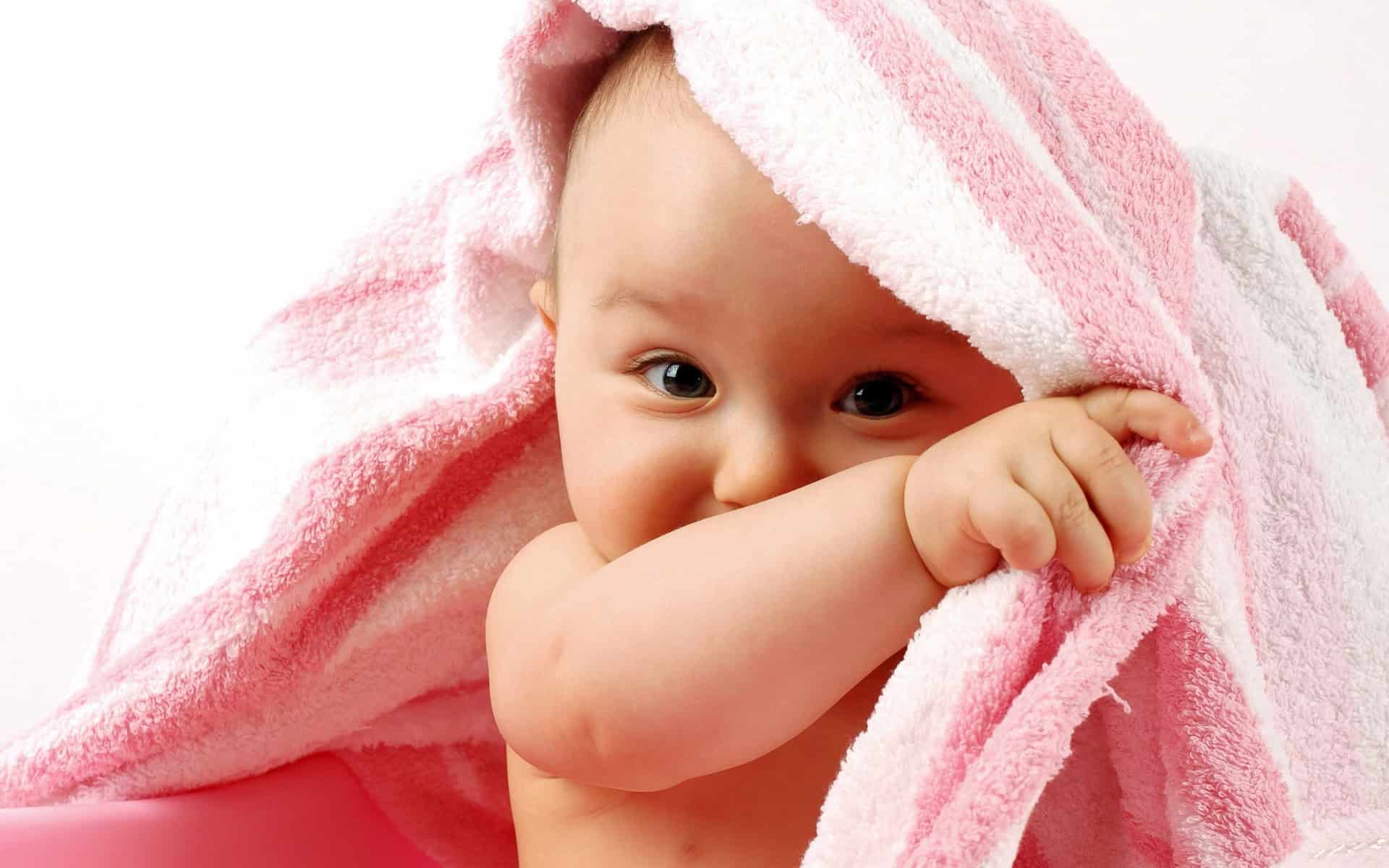 Baby Wallpaper HD