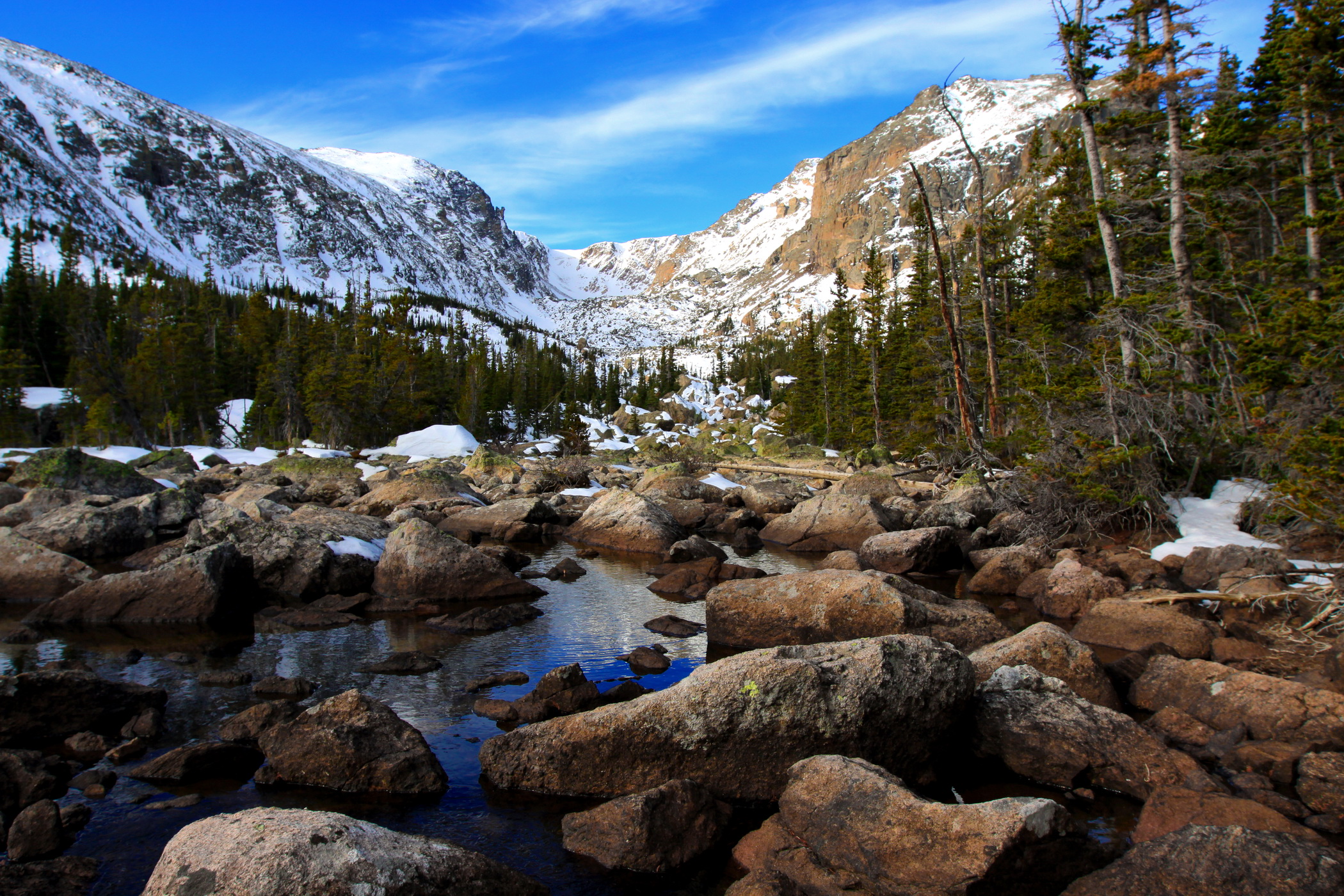  1279kB Outstanding Rocky Mountain wallpaper Landscapes wallpapers