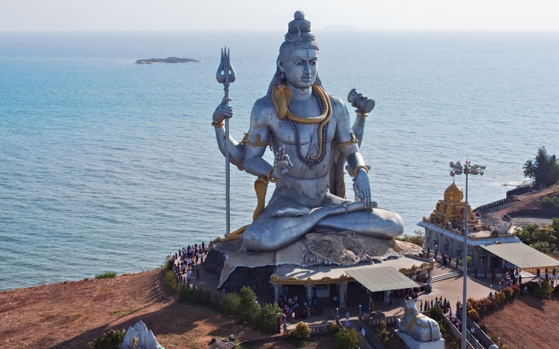 Shiva Mahadeva Great Statue At Murudeshwara Puter