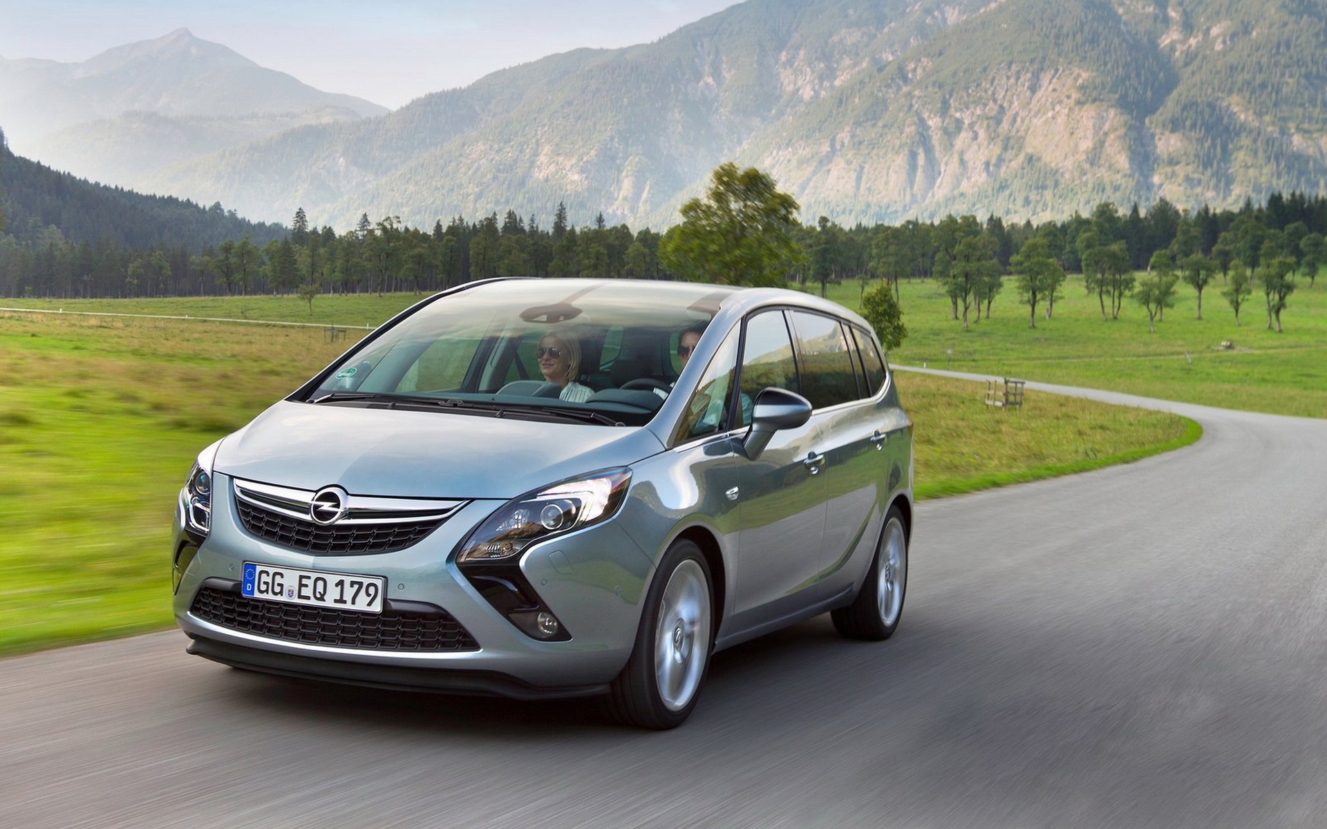 Opel Zafira Tourer Wallpaper And Image Pictures