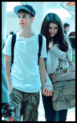 Justin Bieber And Selena Gomez Image Jelena Wallpaper