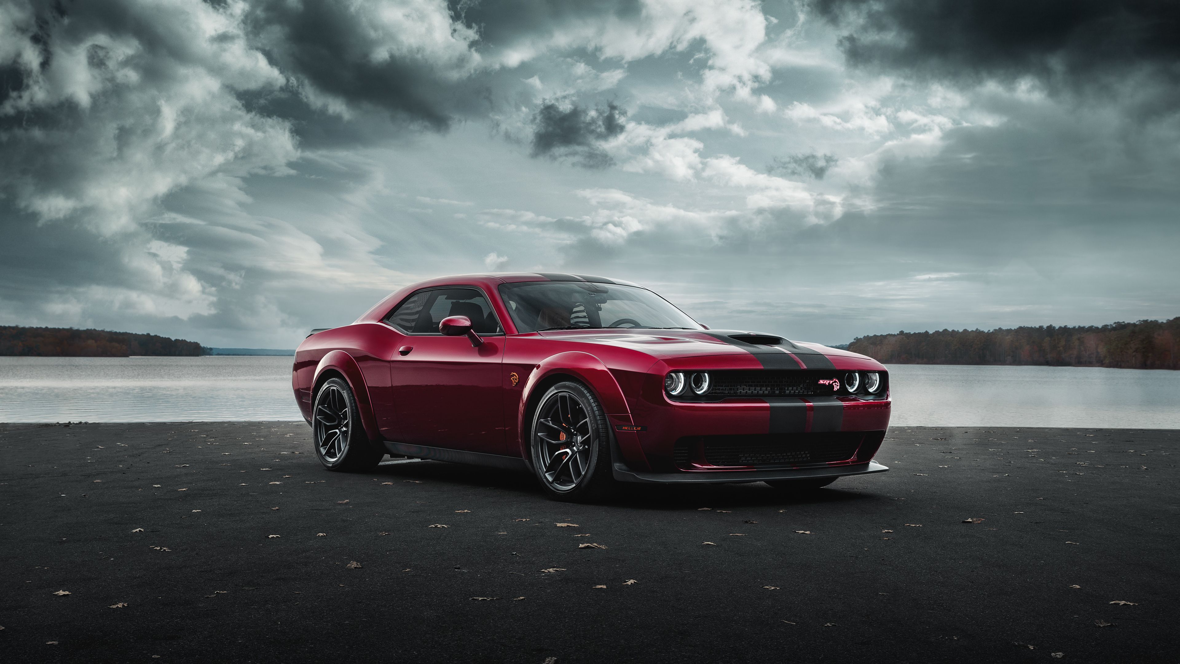 Dodge Challenger Srt Hellcat Wallpaper