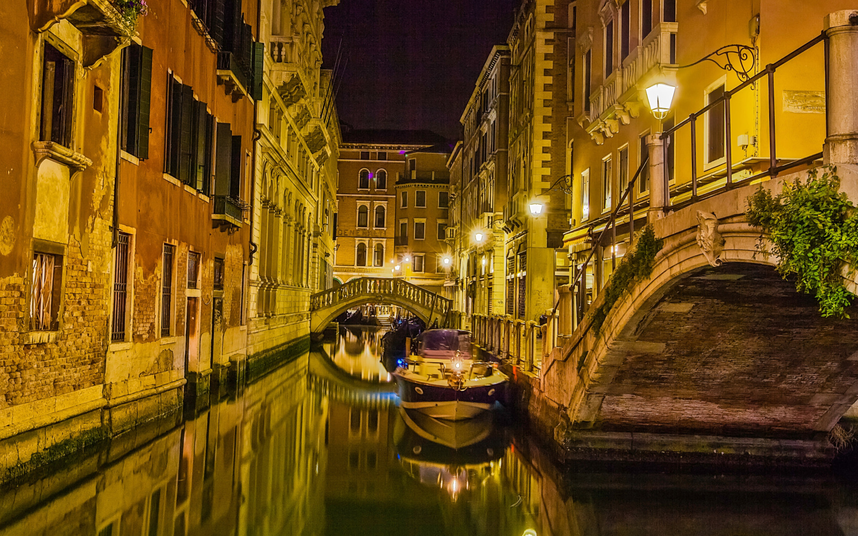 Quiet Night In Venice Widescreen Wallpaper Wide