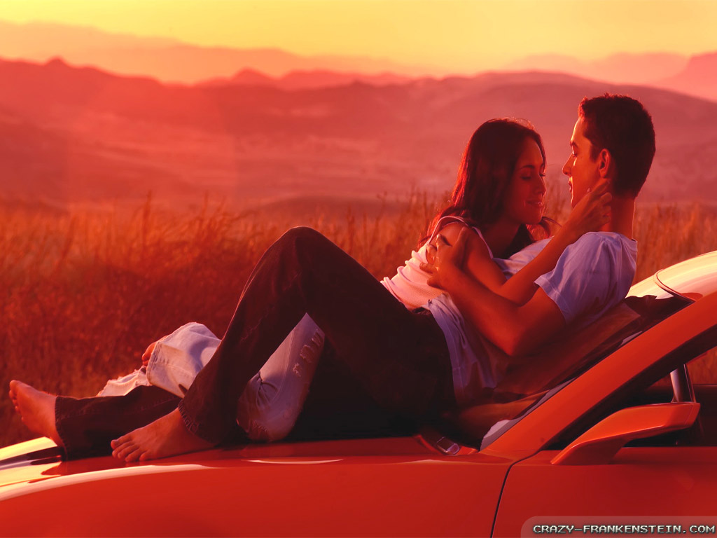 Wallpaper Love Couples Pictures Of