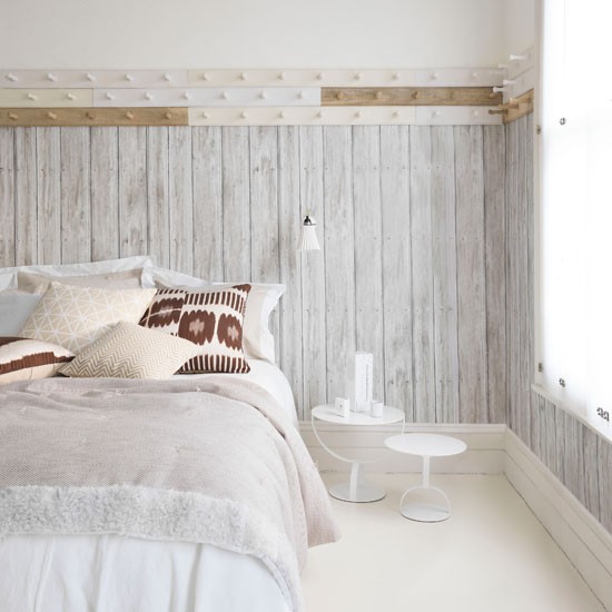 White Bedroom With Wood Look Wallpaper