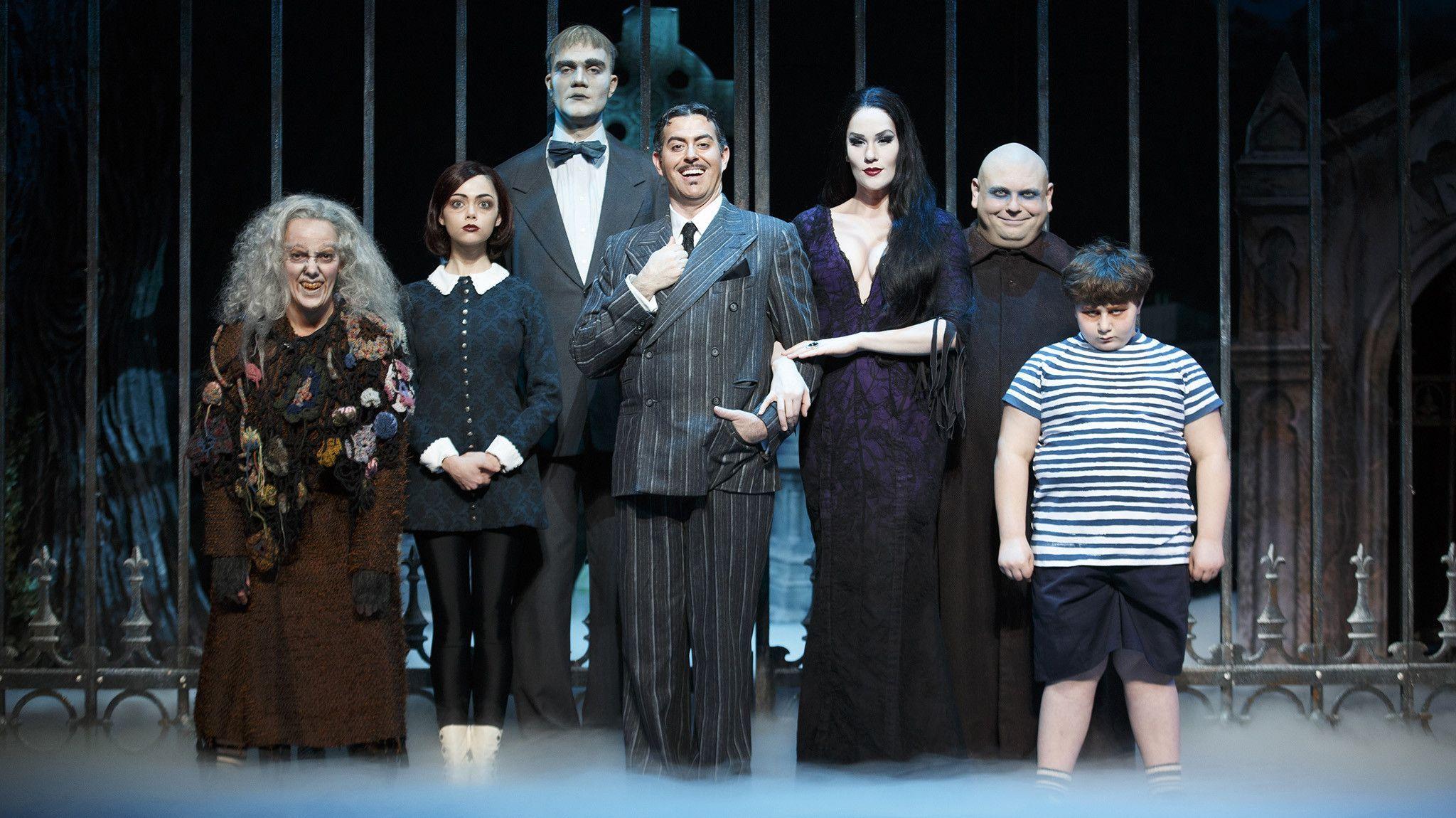 Addams Family Wallpapers