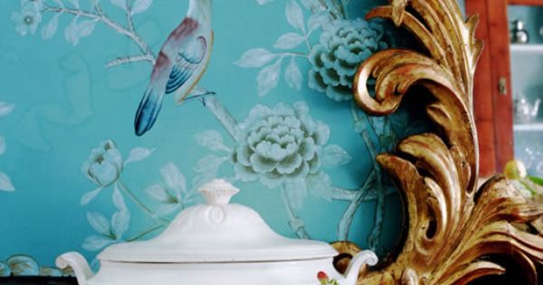 Turquoise blue chinoiserie wallpaper with birds   Interior design by