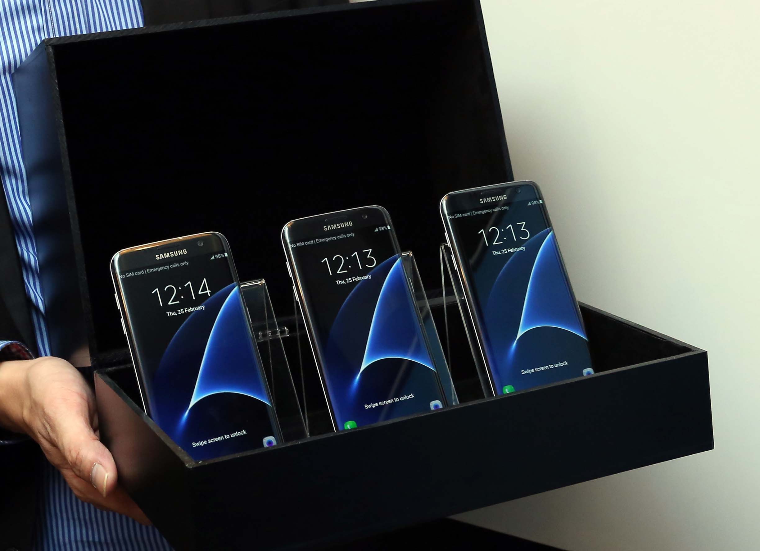 Samsung Galaxy S7 Edge Stunning Images HD 1080p 2448x1774