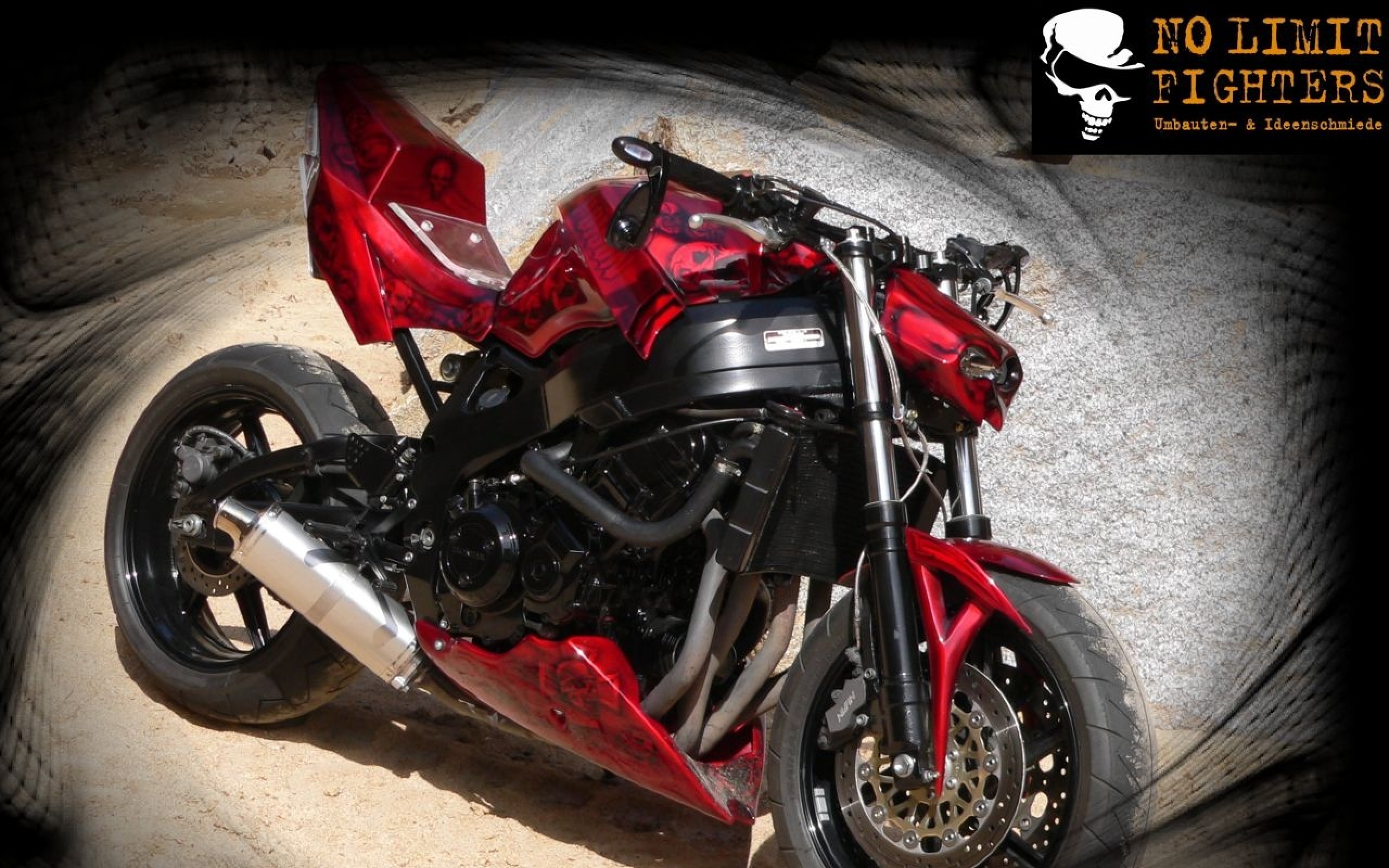 Download Wallpapers Download 2560x1600 vehicles motorbikes ducati