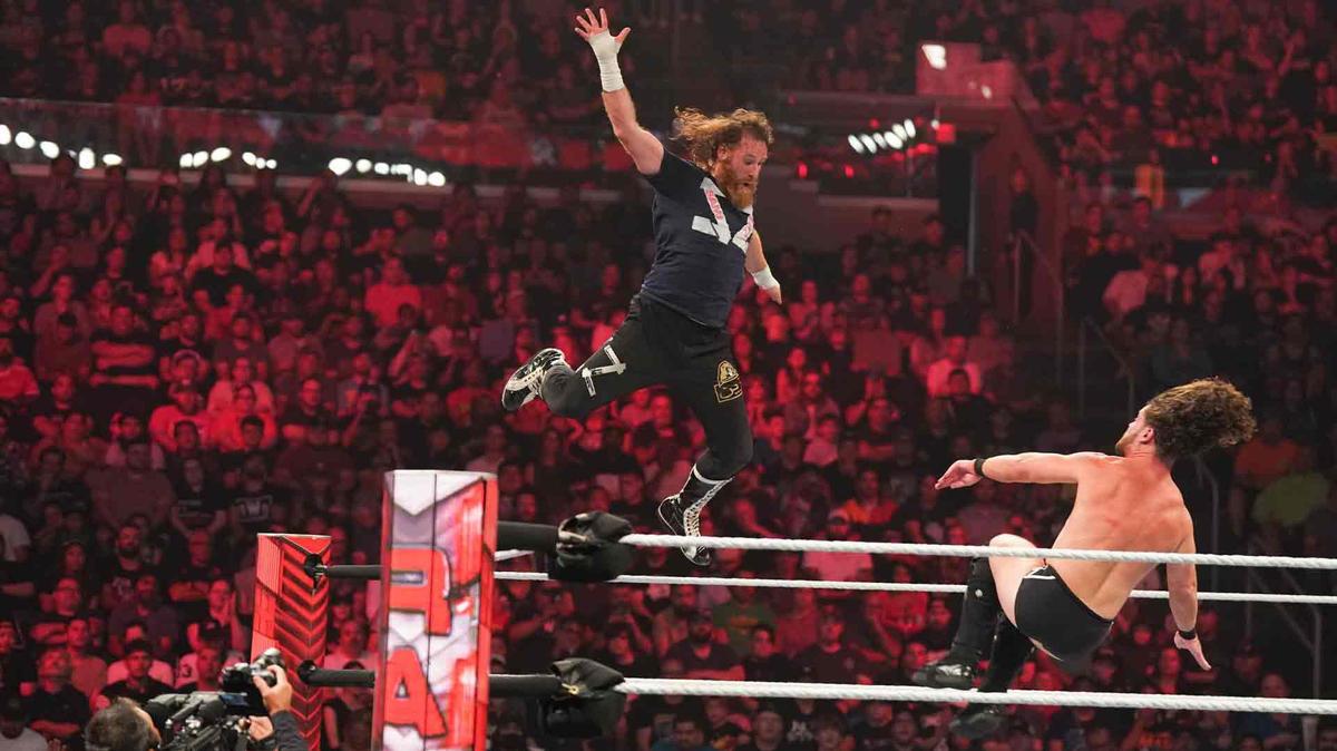 The Explosive Image Of Raw Aug Photos Wwe