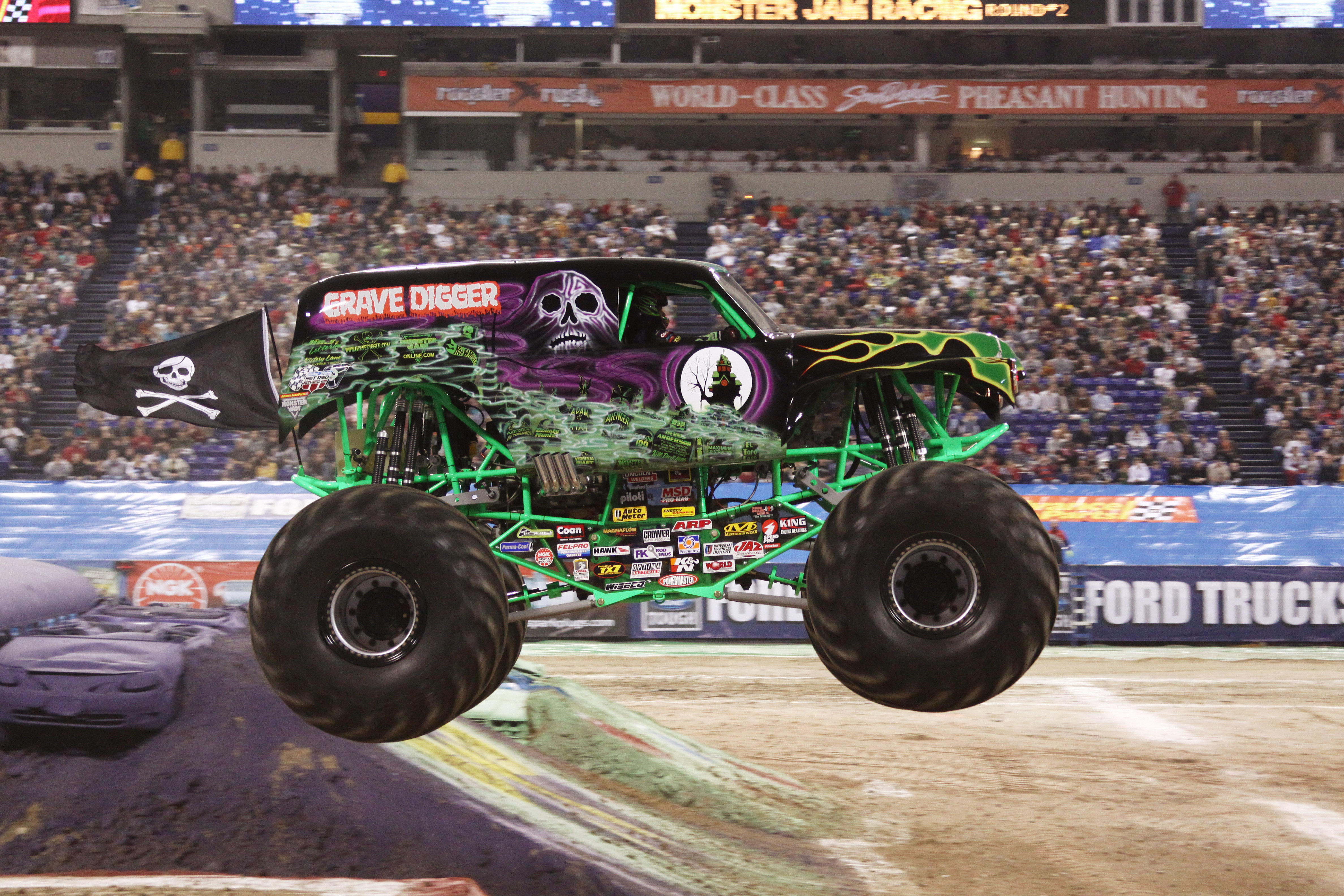 Grave Digger Monster Truck Race Racing Jd Wallpaper