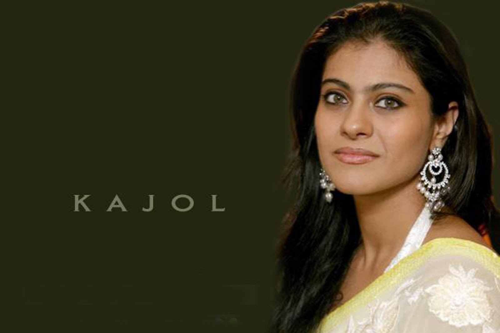 Kajol Bollywood Actress Hot Wallpaper