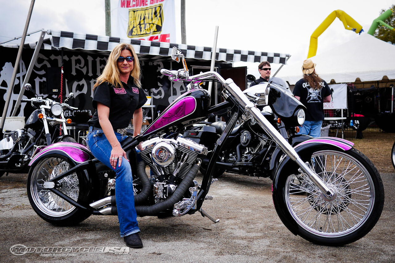 laconia motorcycle week girls