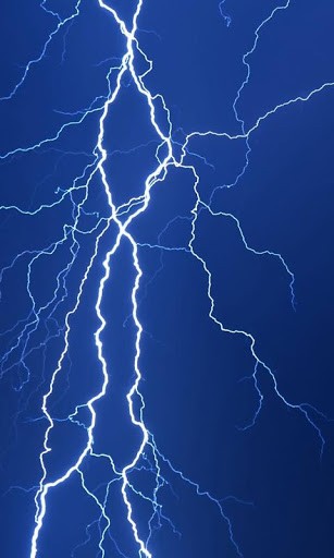 Bigger Lightning Hd Live Wallpaper For Android Screenshot