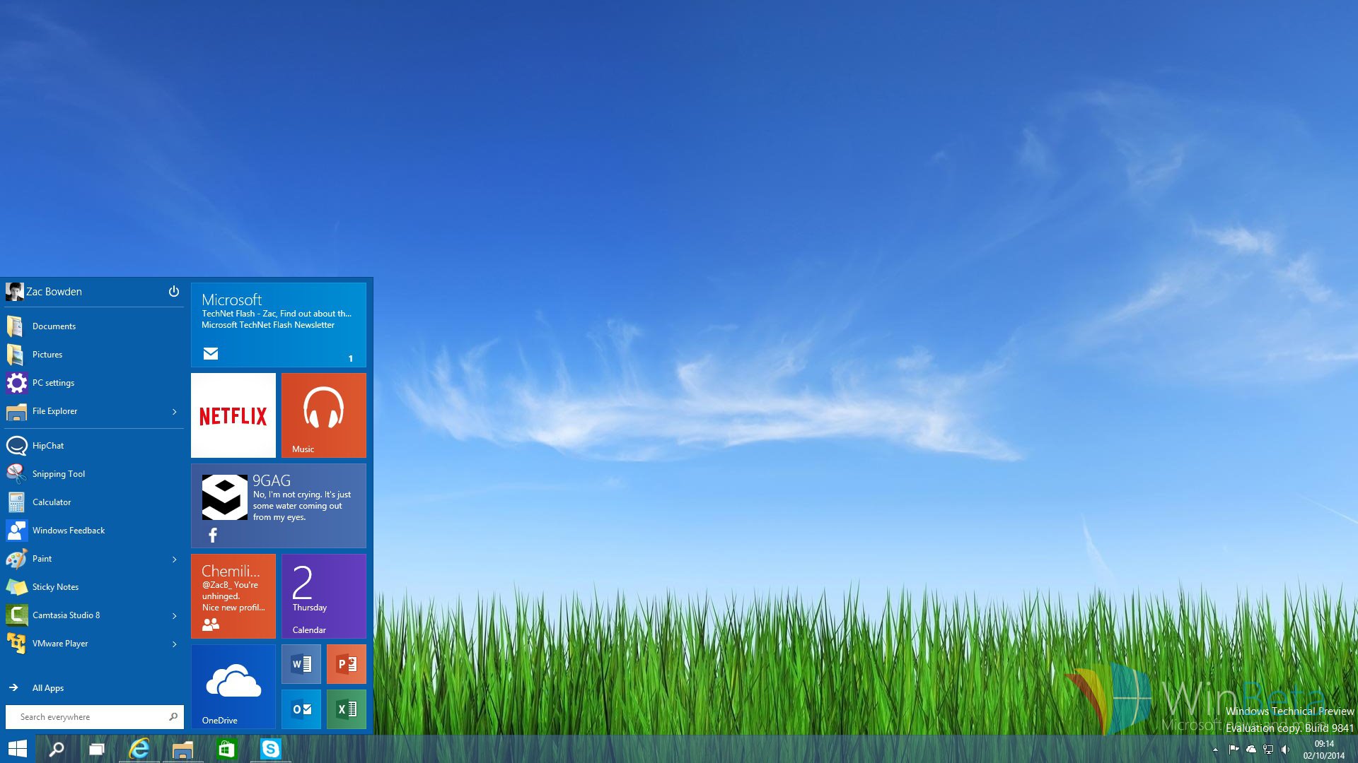 Show us your new Windows 10 Technical Preview Start Menu and desktop