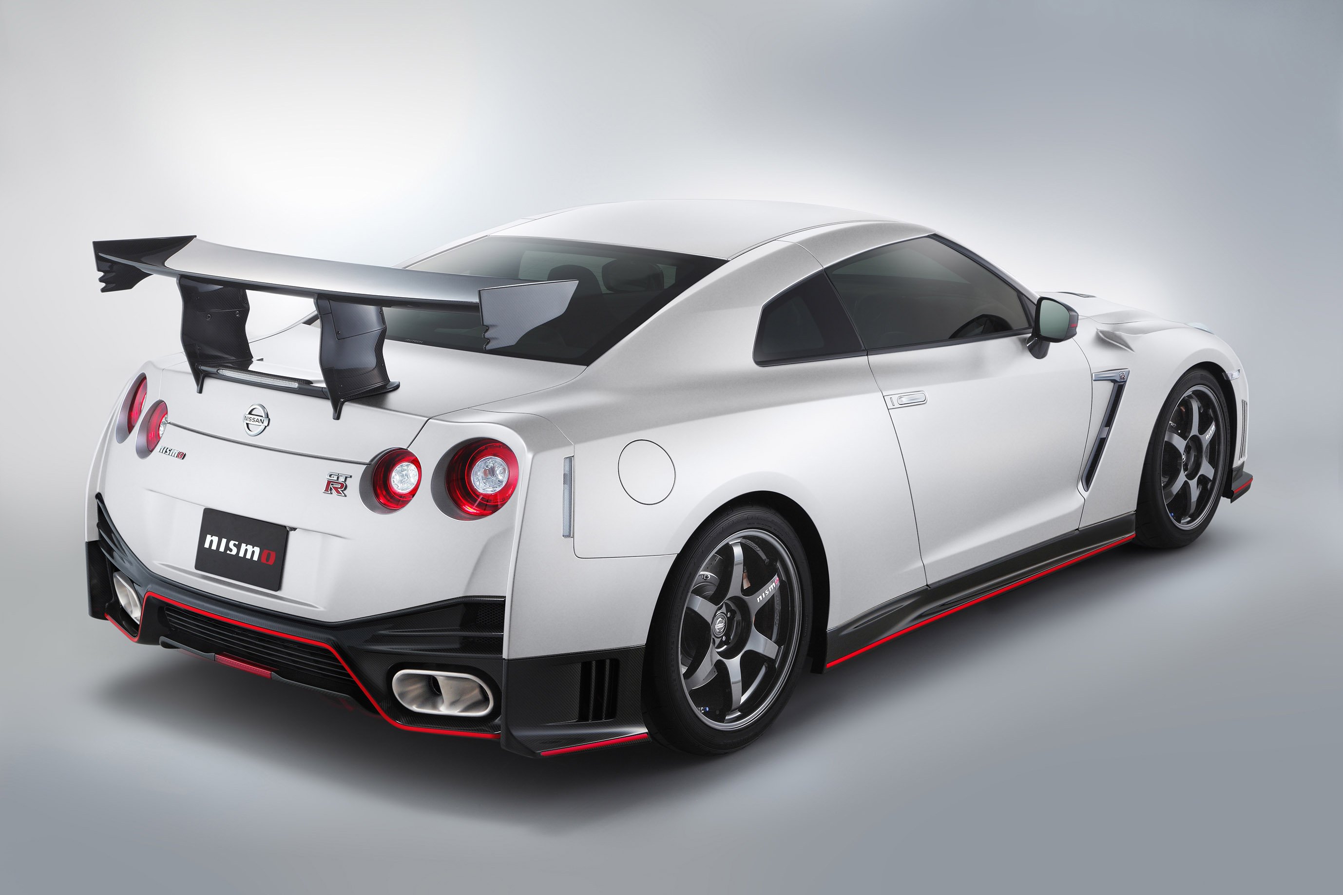 Nissan Gt R Nismo N Attack Package Cars Wallpaper