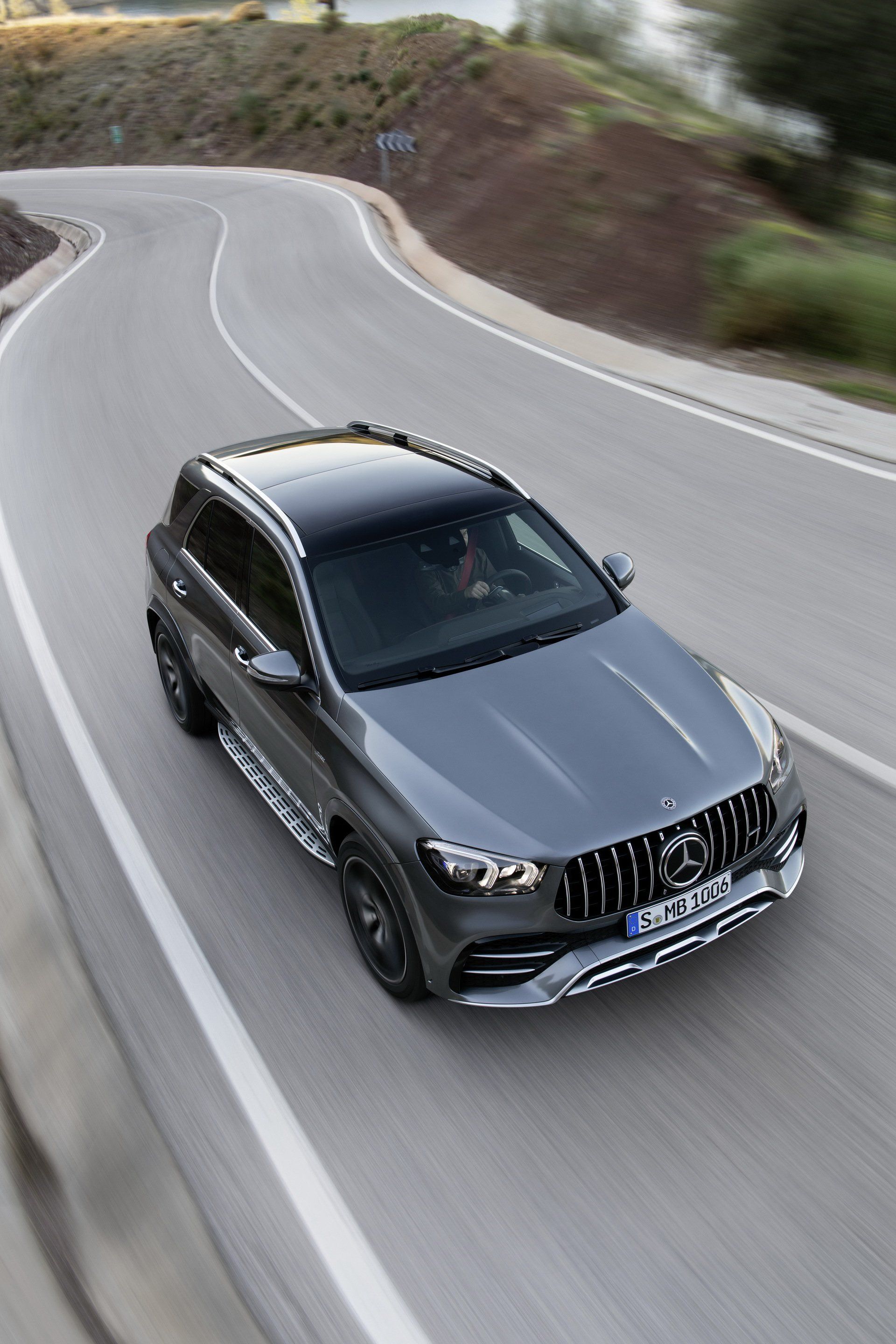 Mercedes Amg Gle 4matic Has Straight Six With Twin Turbos