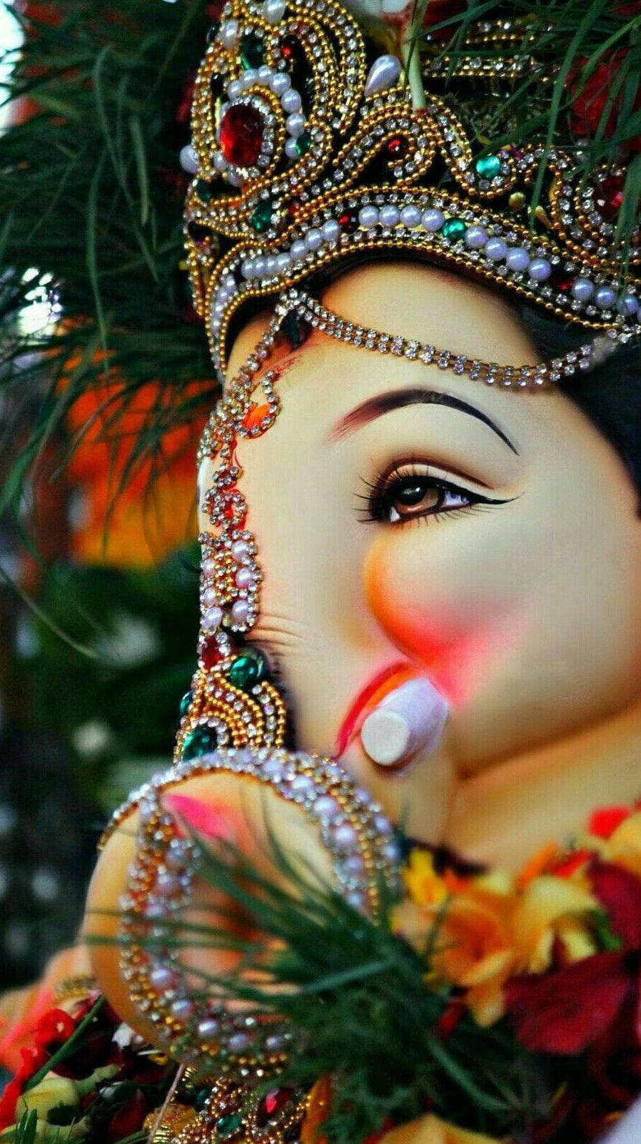 Smiling Ganesh iPhone Wallpaper