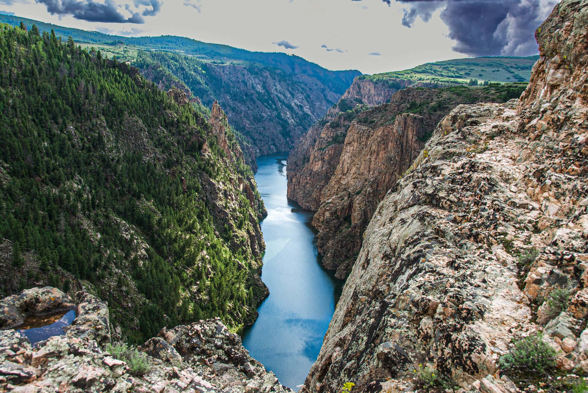 Black Canyon X Wallpaper