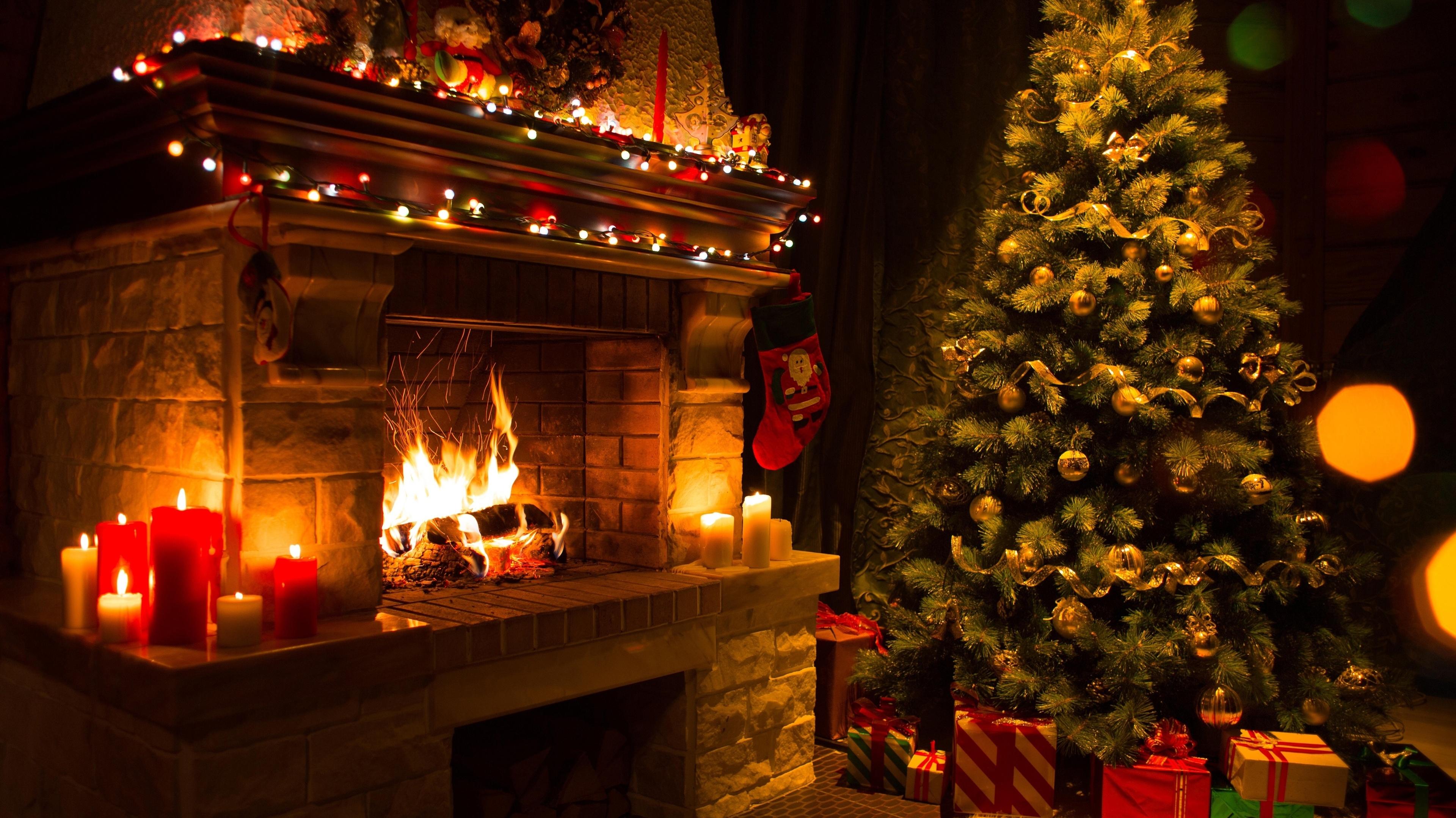 Christmas Home Decorations x Ultra HD Wallpaper