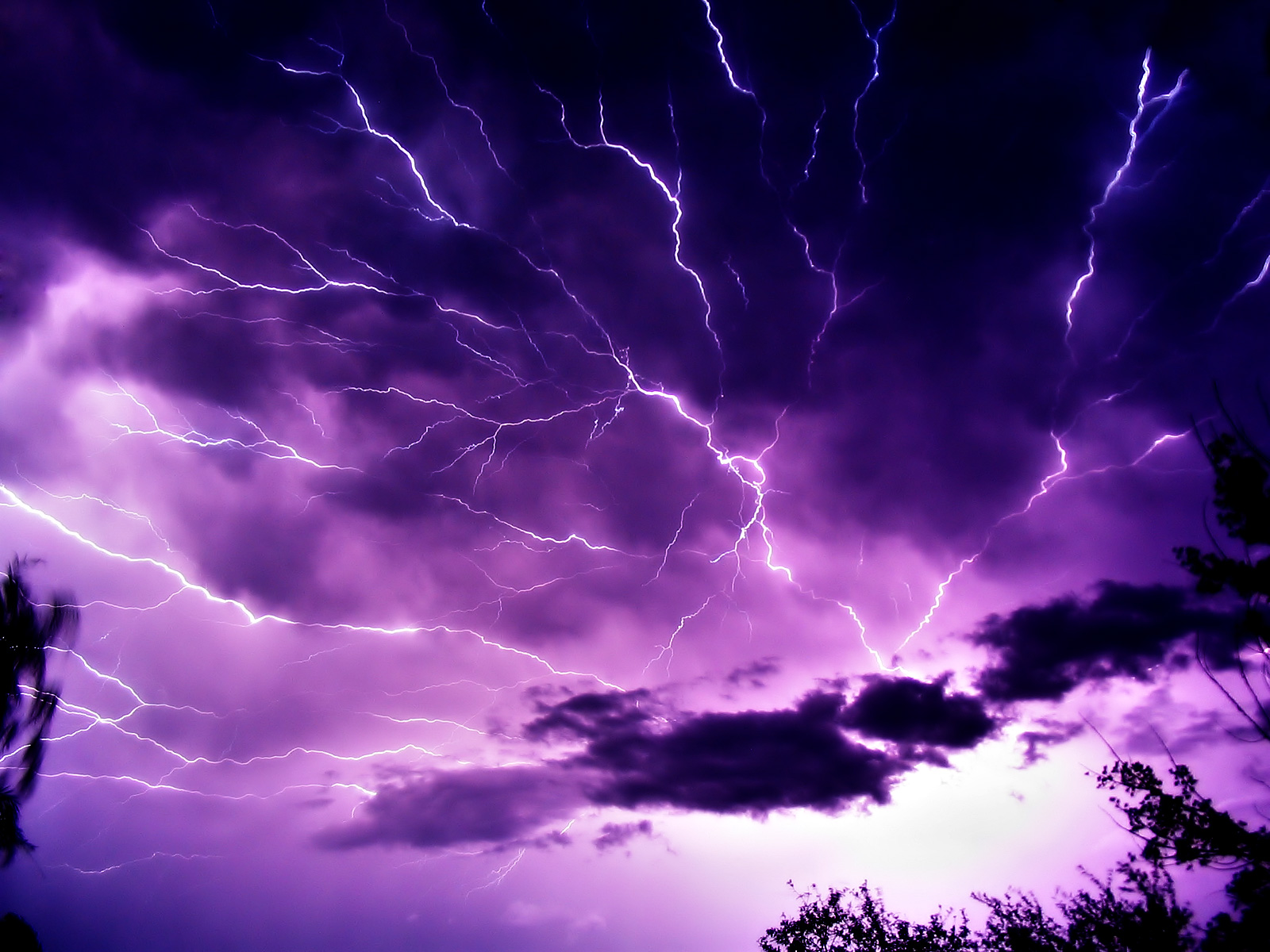 lightning storm wallpaper