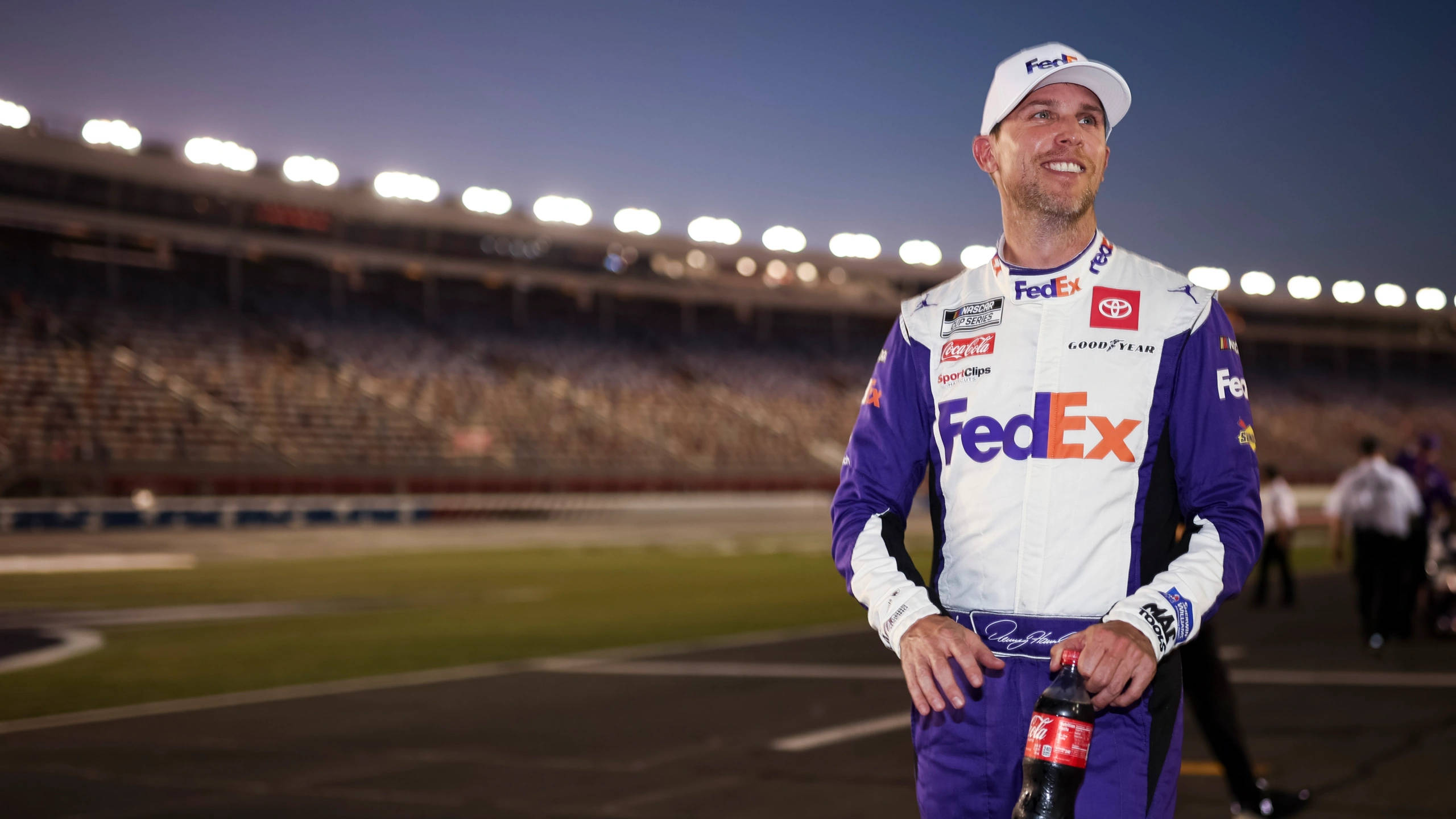 En Denny Hamlin X Wallpaper