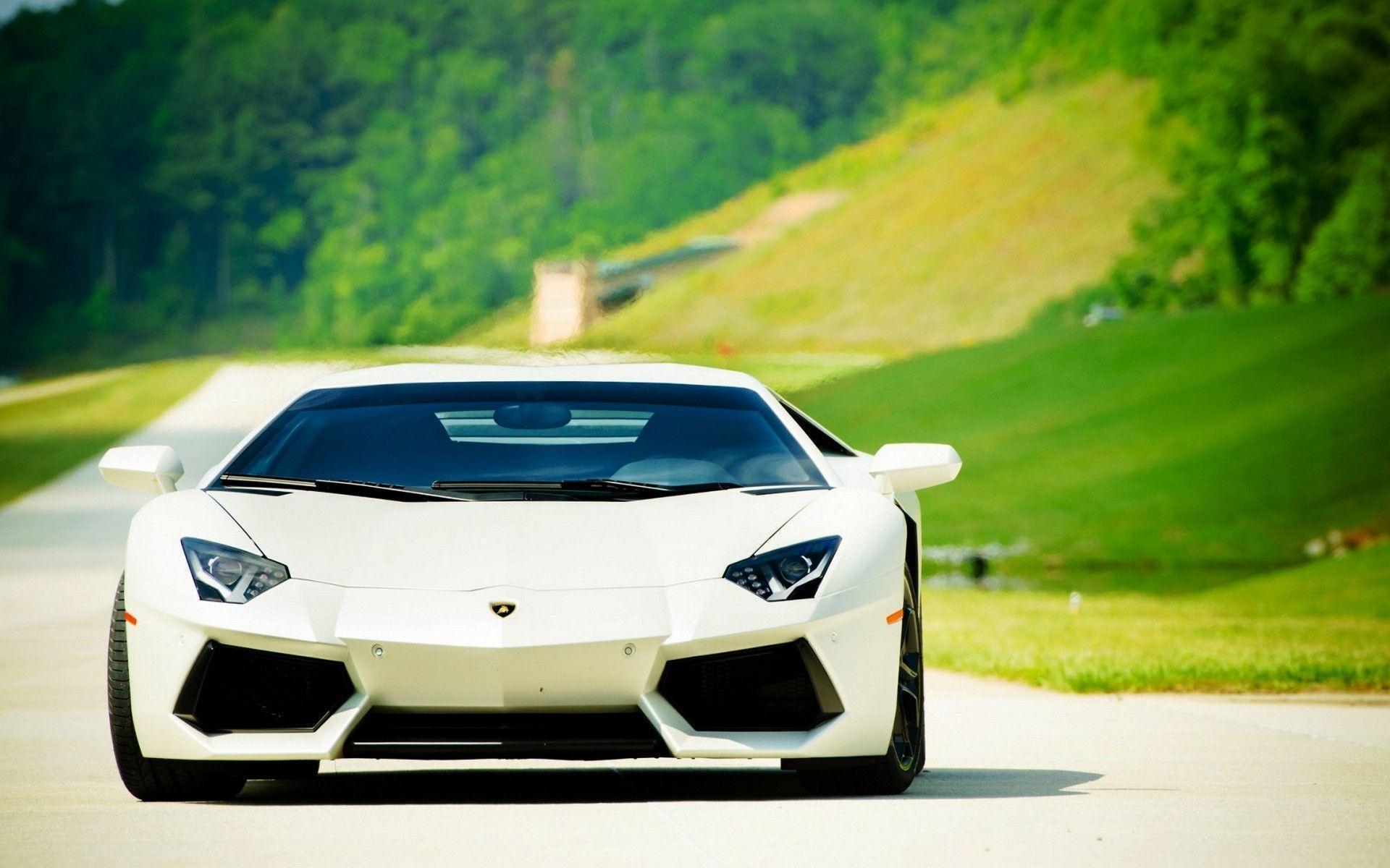 Lamborghini HD Wallpaper