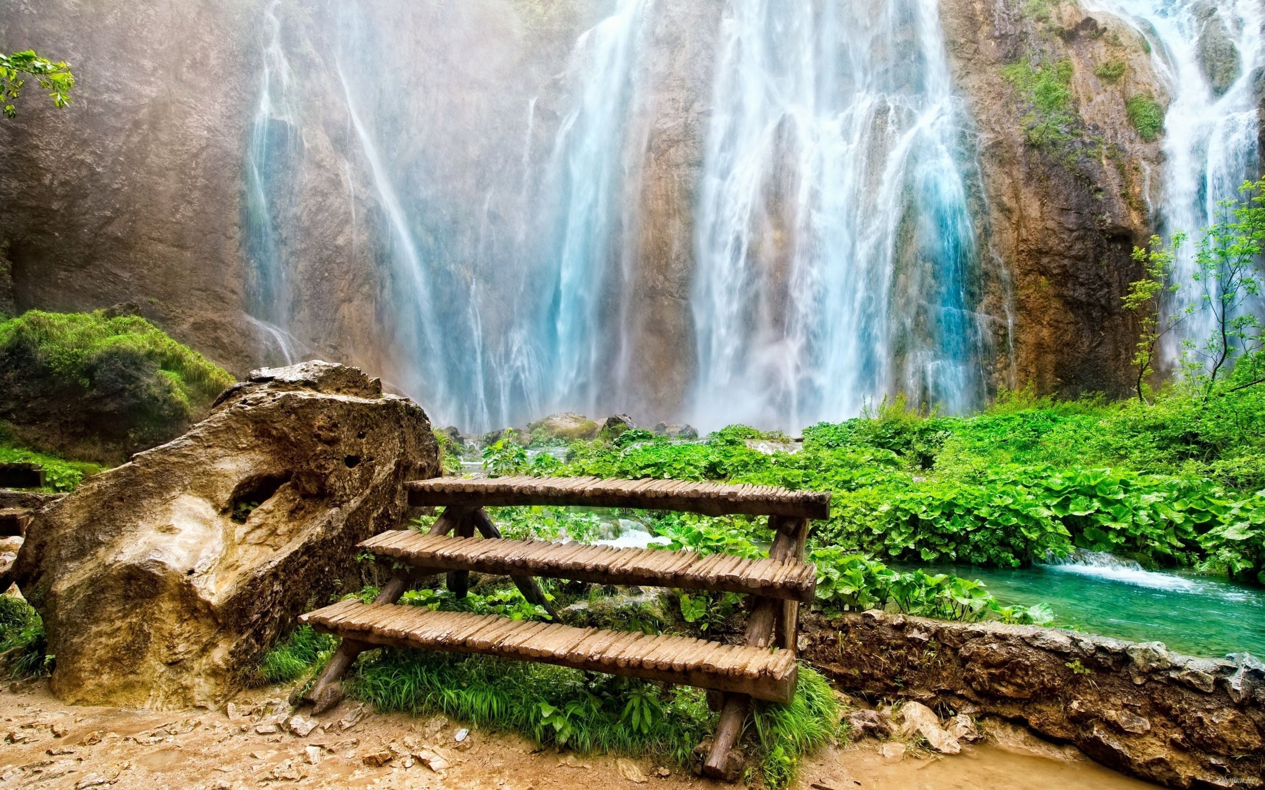 Beautiful Scenery At The Waterfall Wallpaper HD Desktop