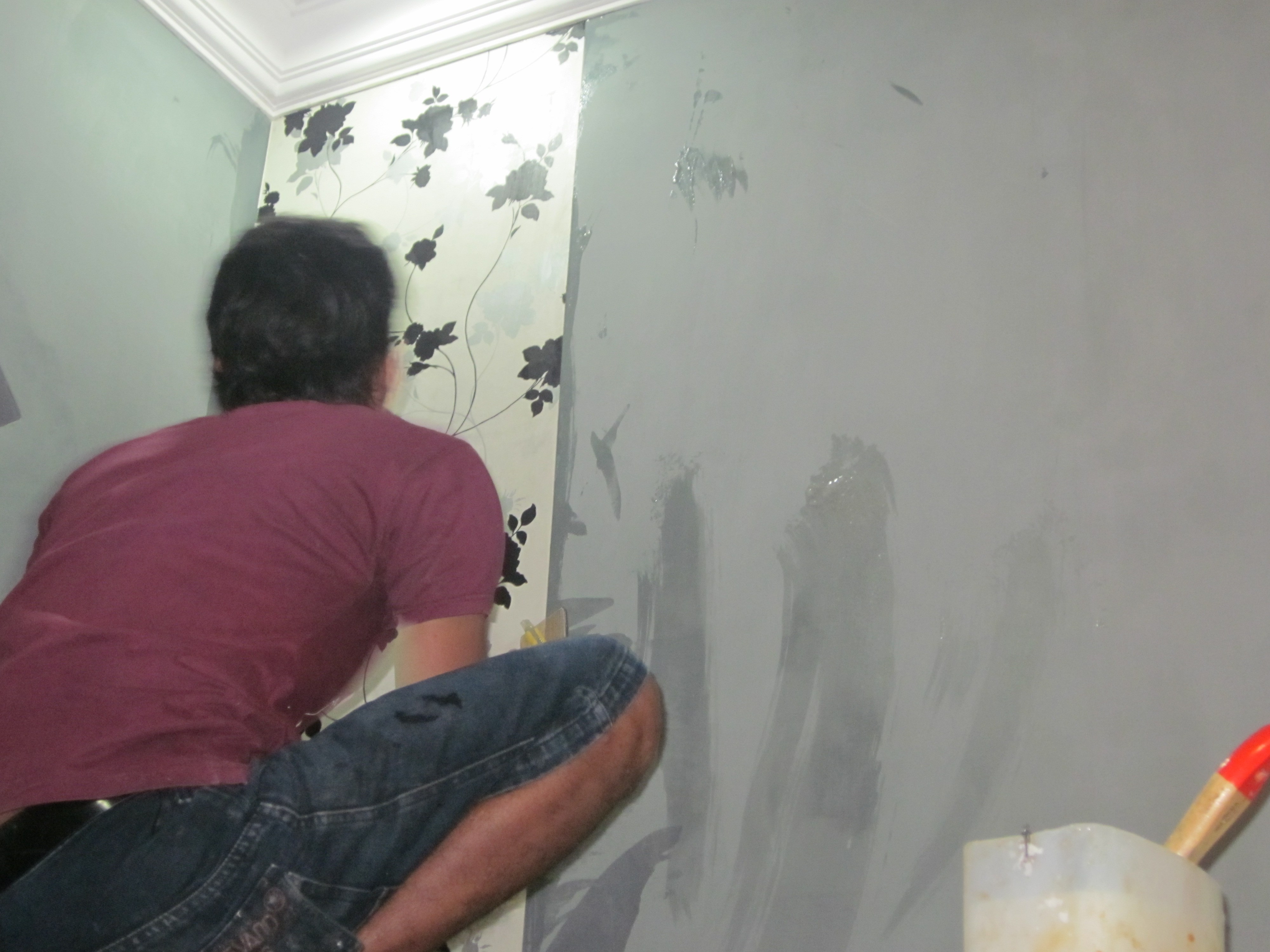 Cara Memasang Wallpaper Dinding Dalam Ukuran Asli Di Atas