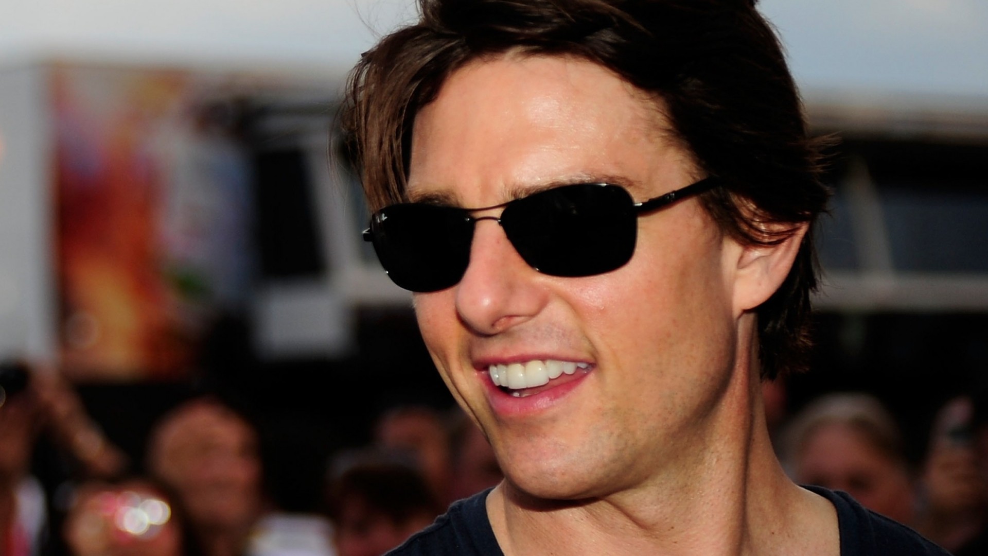 Tom Cruise HD Wallpaper