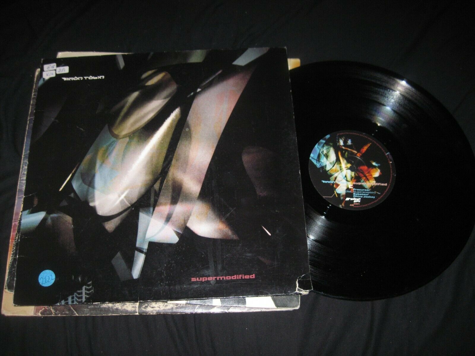 Sia Chandelier Framed Gold Disc Display Vinyl C1