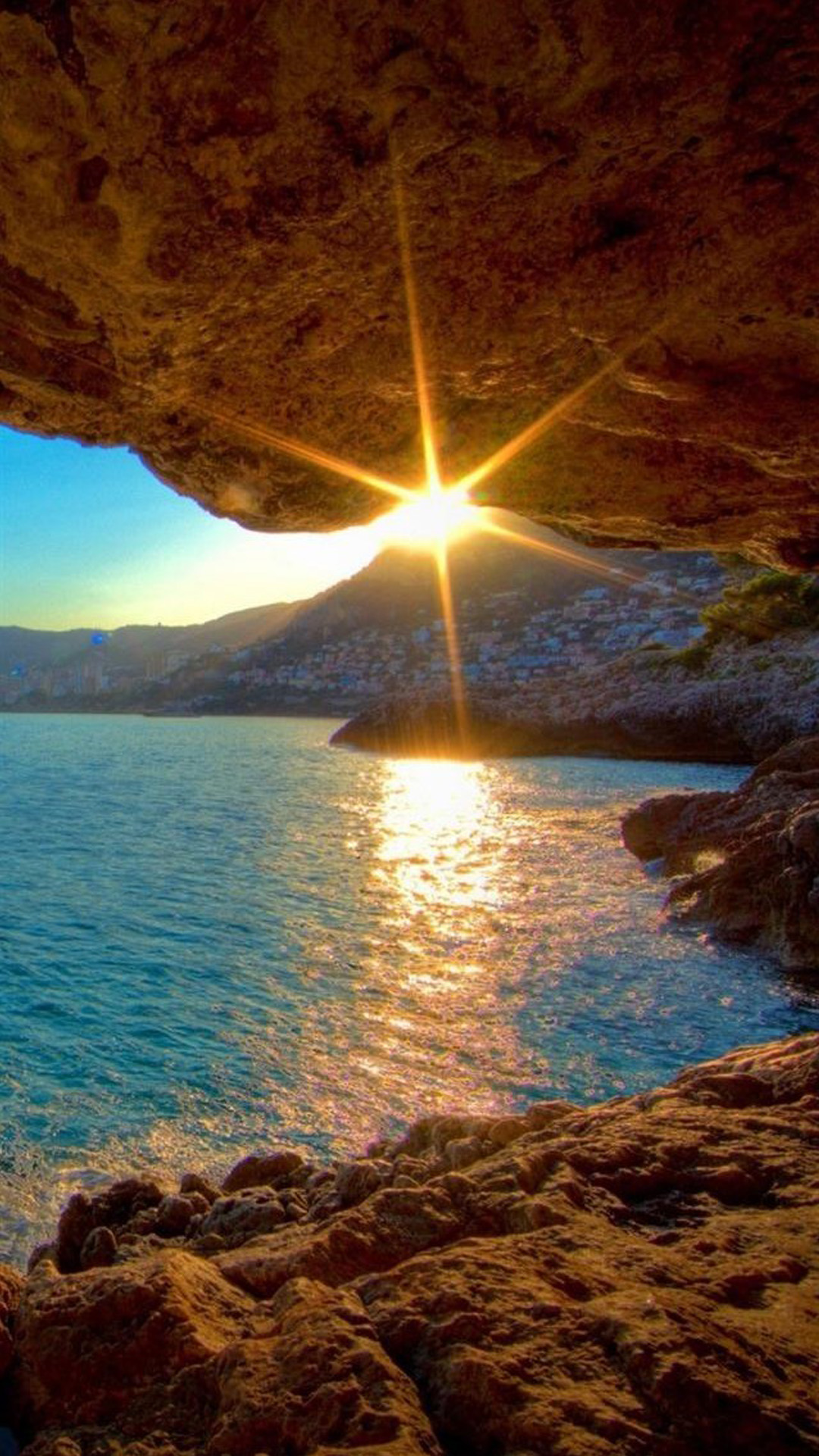 Gokil Full HD Wallpaper For iPhone