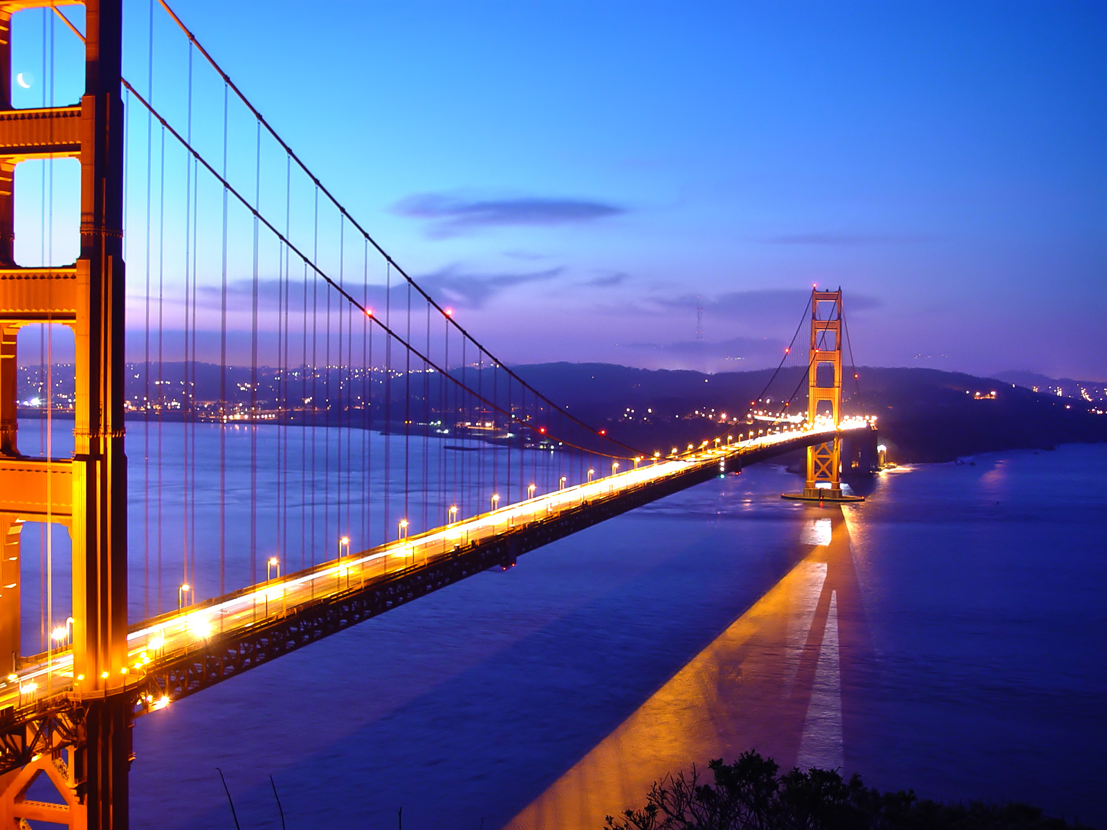 Fond decran Golden Gate la nuit Wallpaper