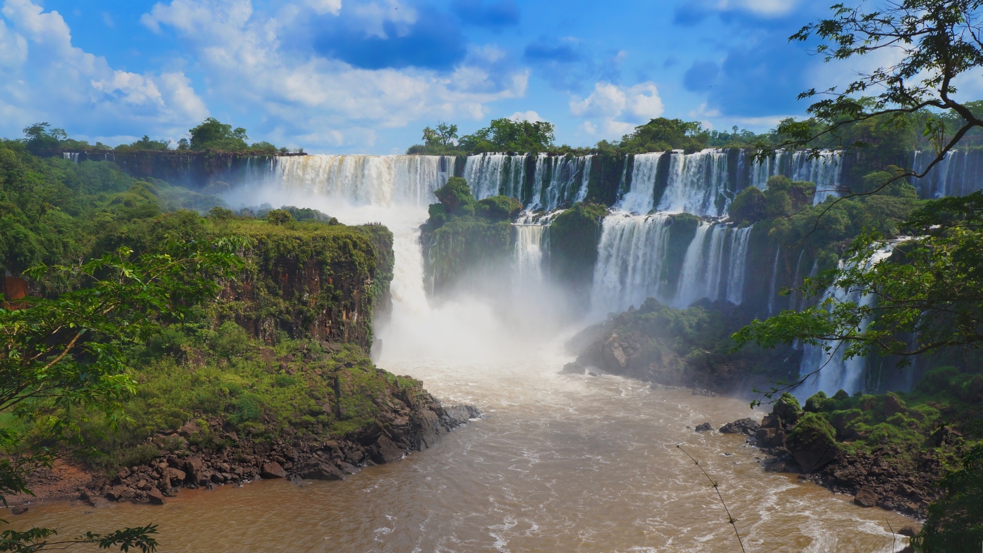 Iguazu Falls Desktop Wallpaper