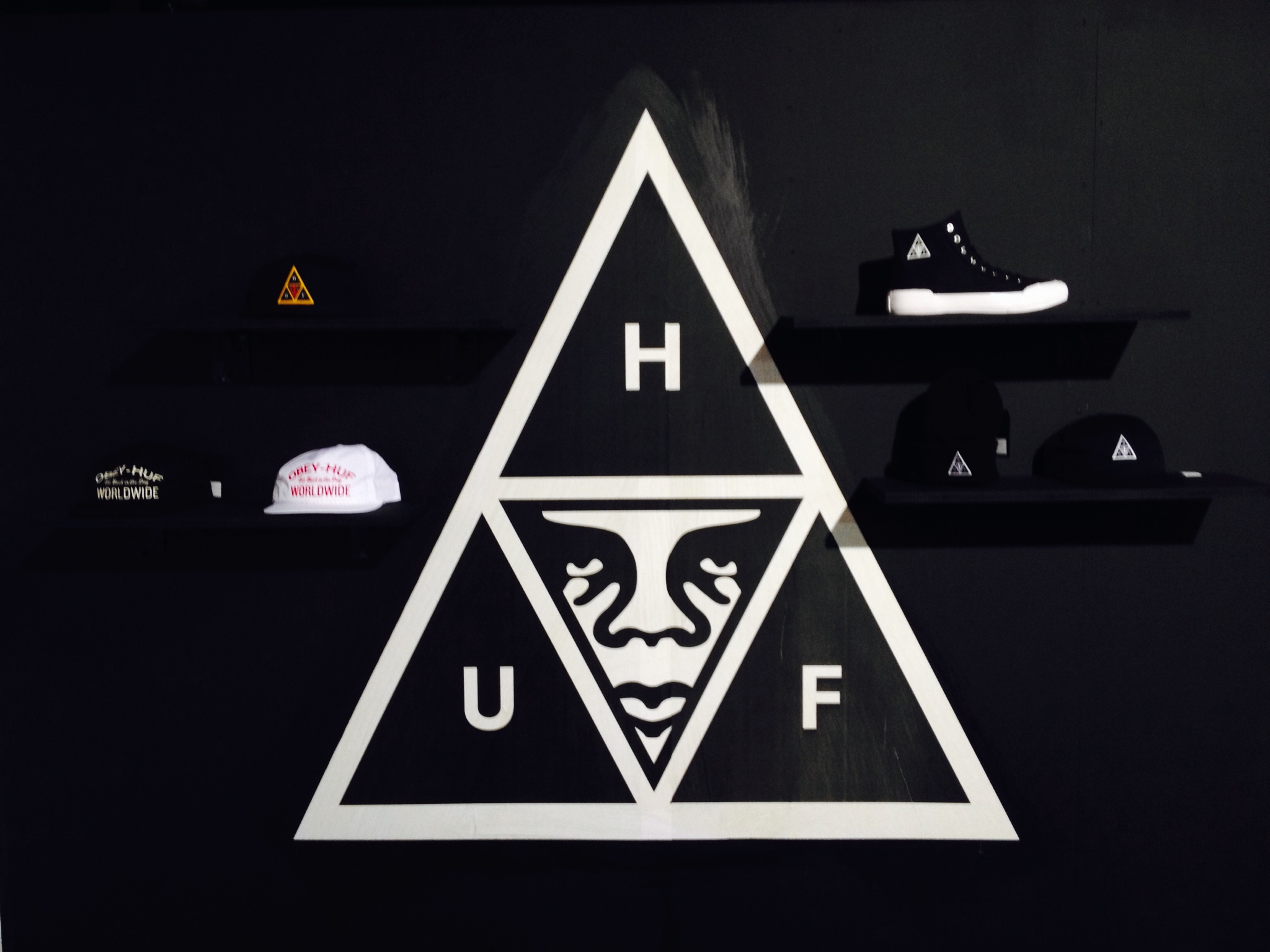 Huf X Obey Logo Wallpaper Teahub Io